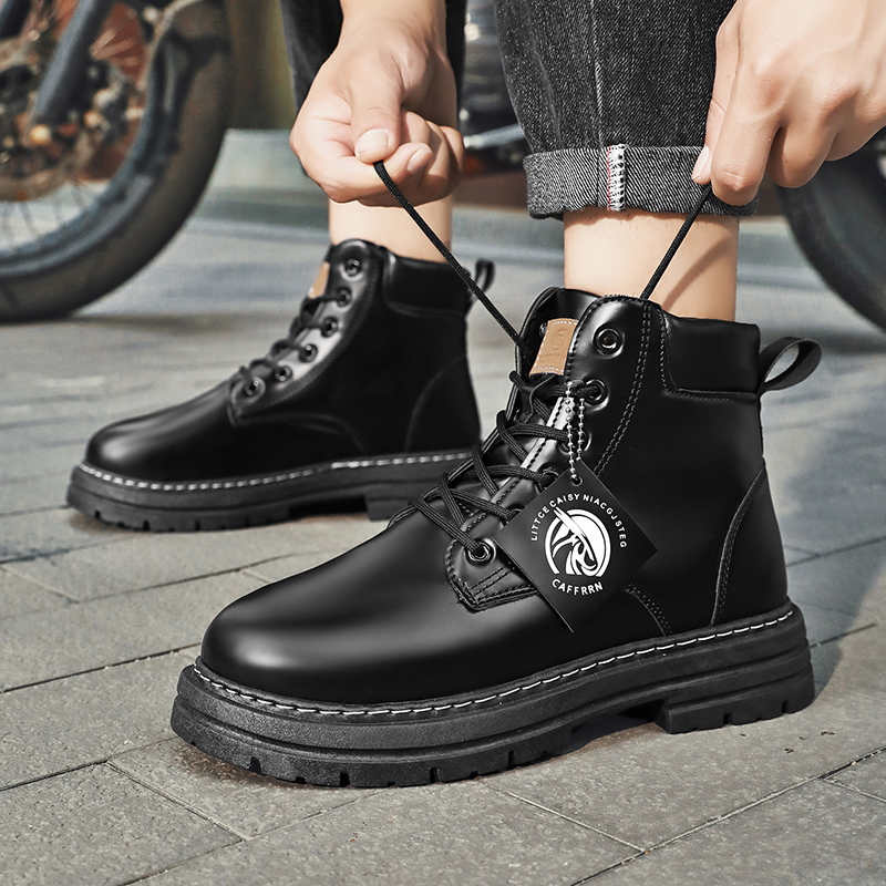 Men'S Shoes Green And White - حذاء رياضي رجالي فاخر أبيض بتصميم