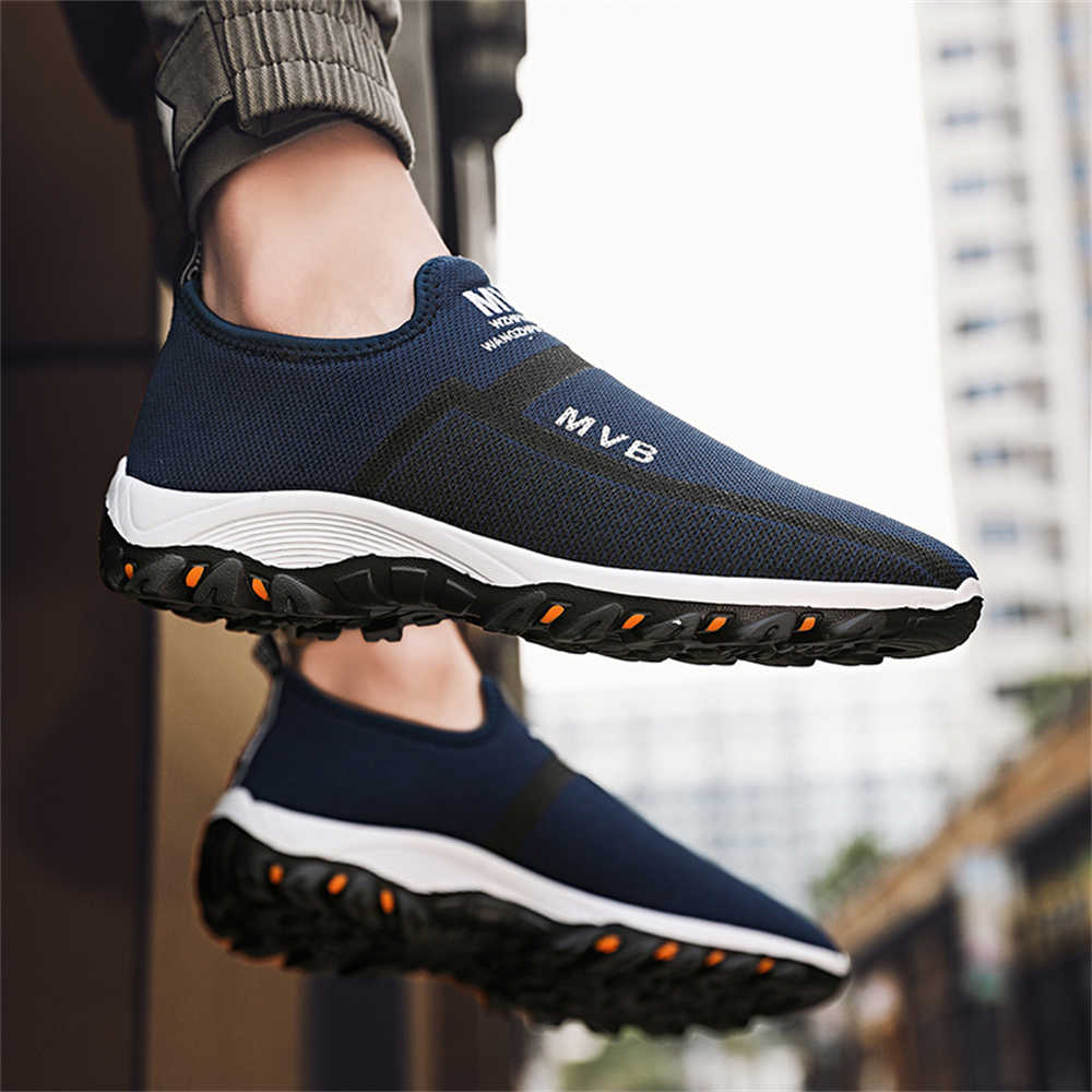 Men Shoes Offer - أحذية رياضية رجالية مقاس 39-46 و43-44،