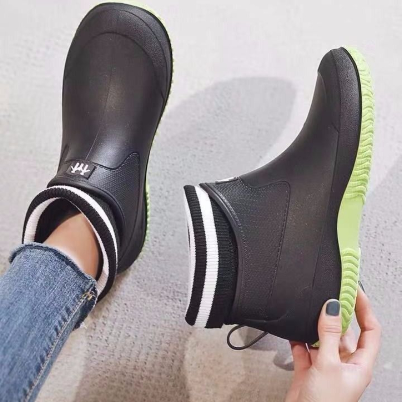 Men Shoes Offer - احذية المطر الرجالية الناعمة الشباب عدم