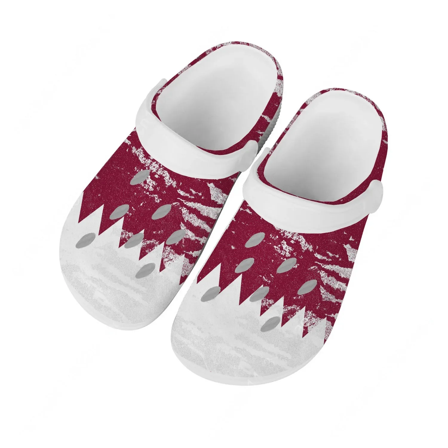 Men Shoes Qatar - أحذية مائية بتصميم علم قطر للرجال