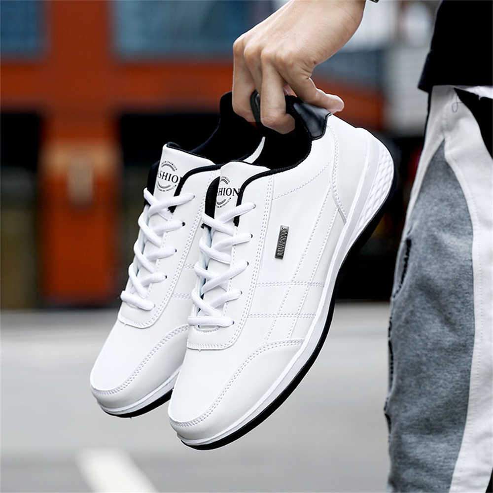 Men Shoes Offer - أحذية رجالية رسمية بيضاء مقاس 41-42