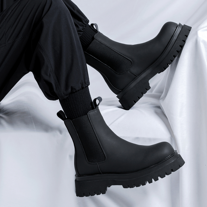 Chelsea Boots Suede - 2026 بوتات رجالية سوداء عالية الرقبة