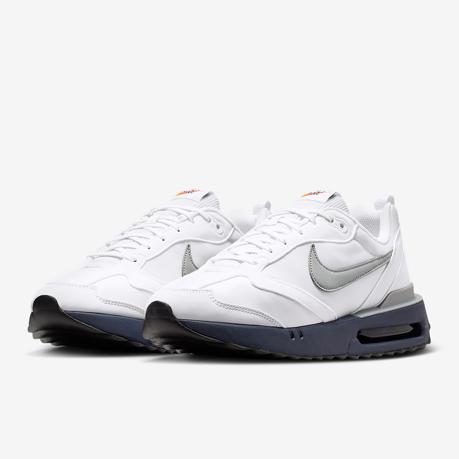 Men Shoes Myntra - حذاء رياضي أصلي من Nike Air