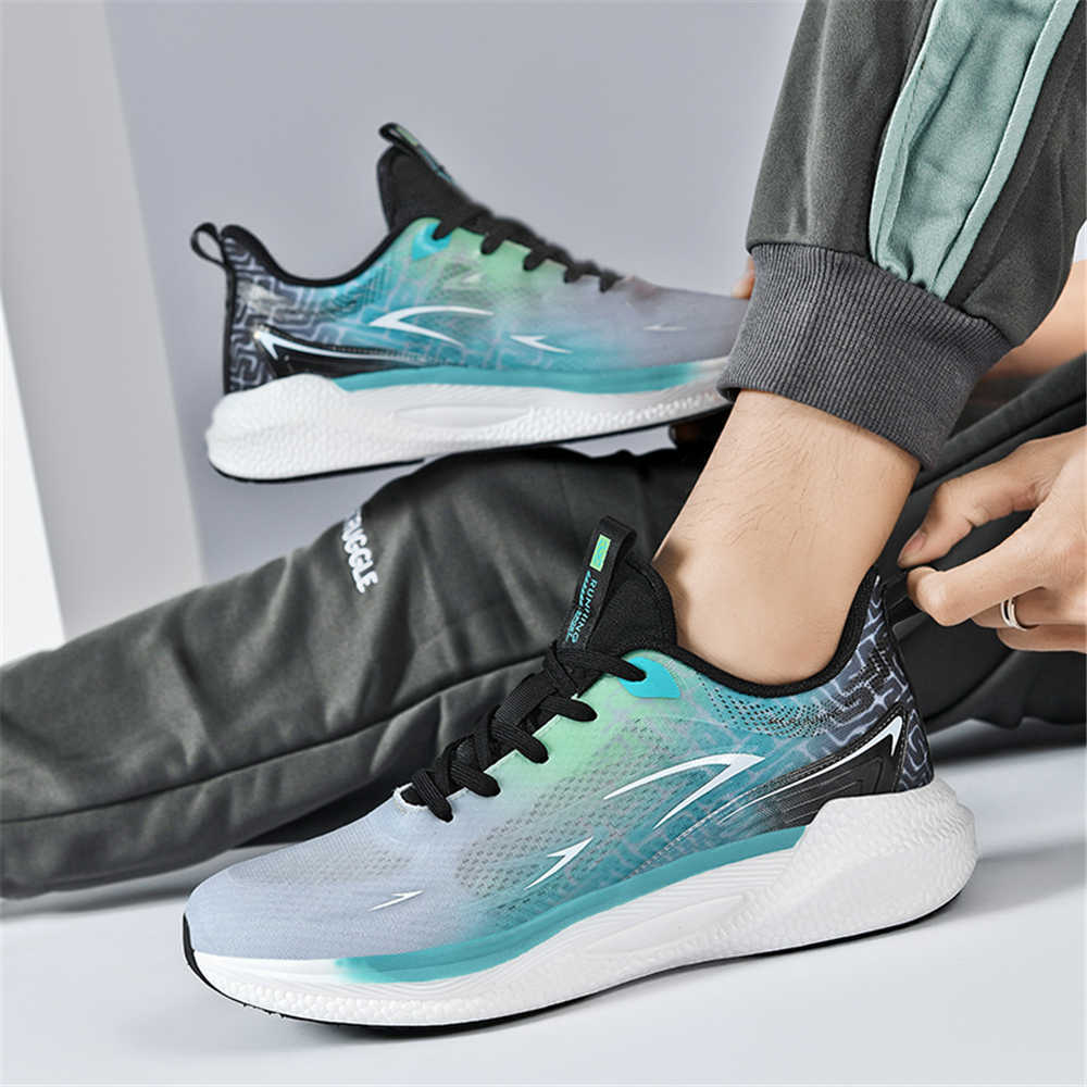أحذية رياضية رجالية جديدة مقاس - مراجعة Men Shoes Offer وسعره