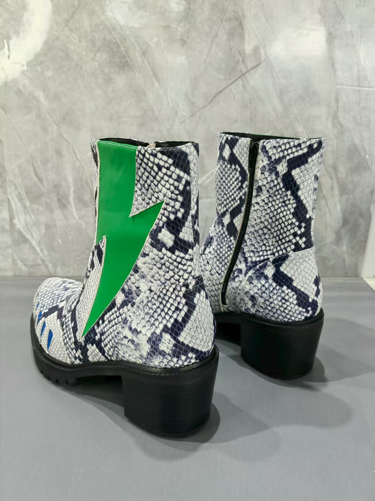 روك - مستوحاة جلد الثعبان نمط  - مراجعة Men Shoes Rebel وسعره