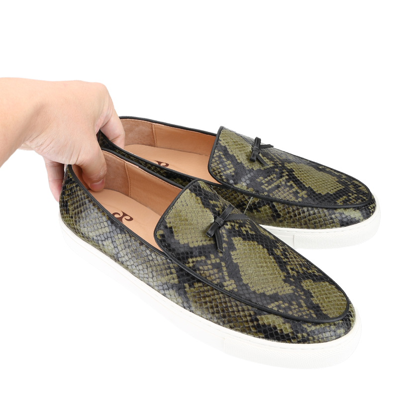 حذاء رياضي رجالي من Piergitar  - مراجعة Men'S Shoes Green And White وسعره