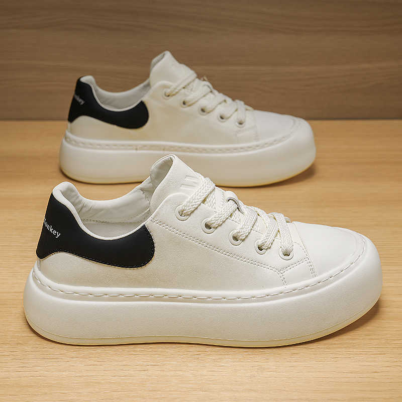 أحذية رجالية رياضية بكعب منخفض - مراجعة Men Shoes Offer وسعره