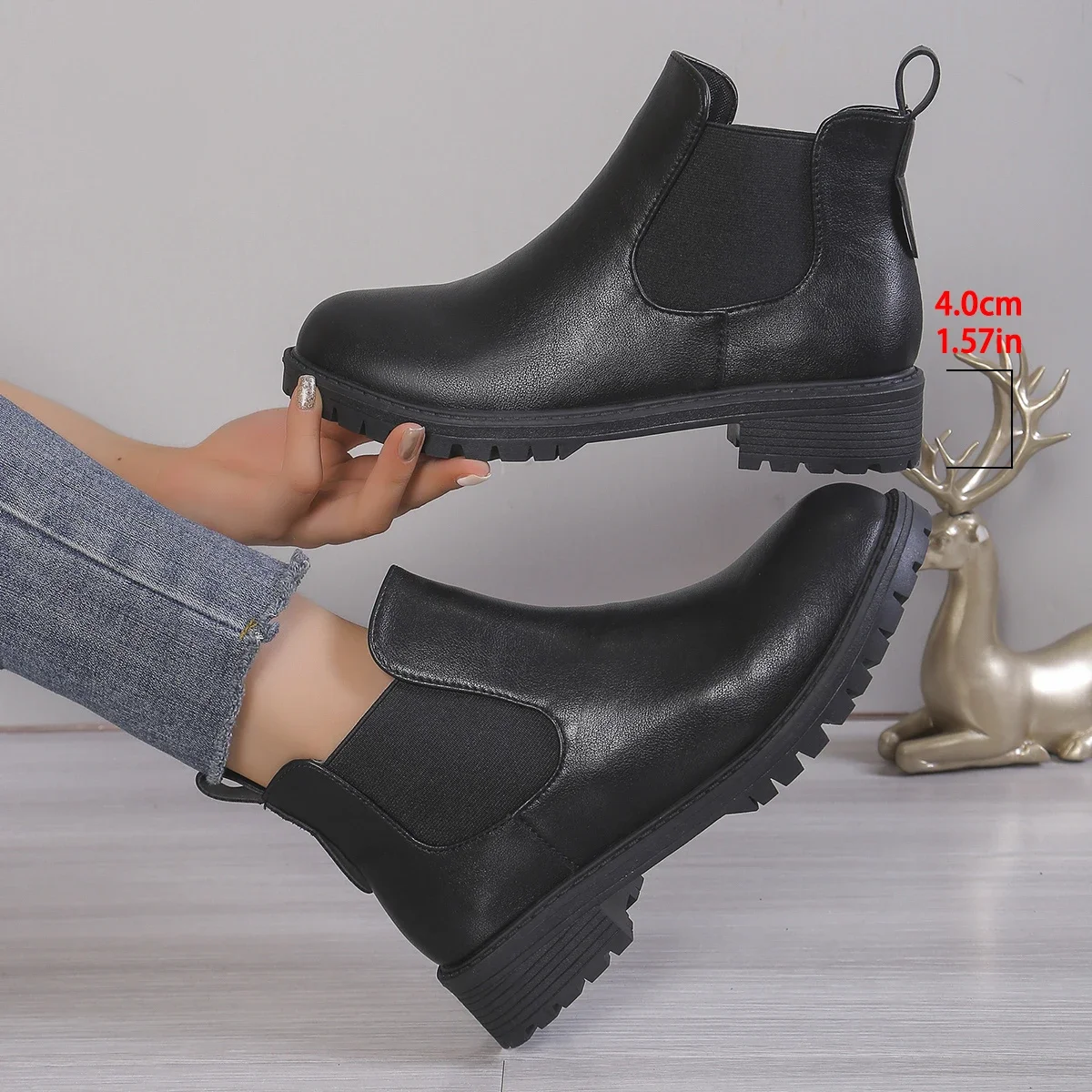 المرأة عادية تشيلسي حذاء من ال - مراجعة Chelsea Boots Suede وسعره