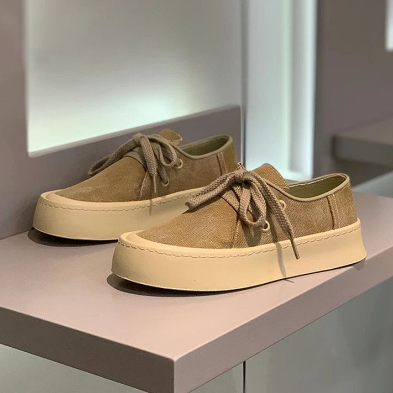 أحذية رياضية مكتنزة بمقدمة مست - مراجعة Men Shoes Offer وسعره