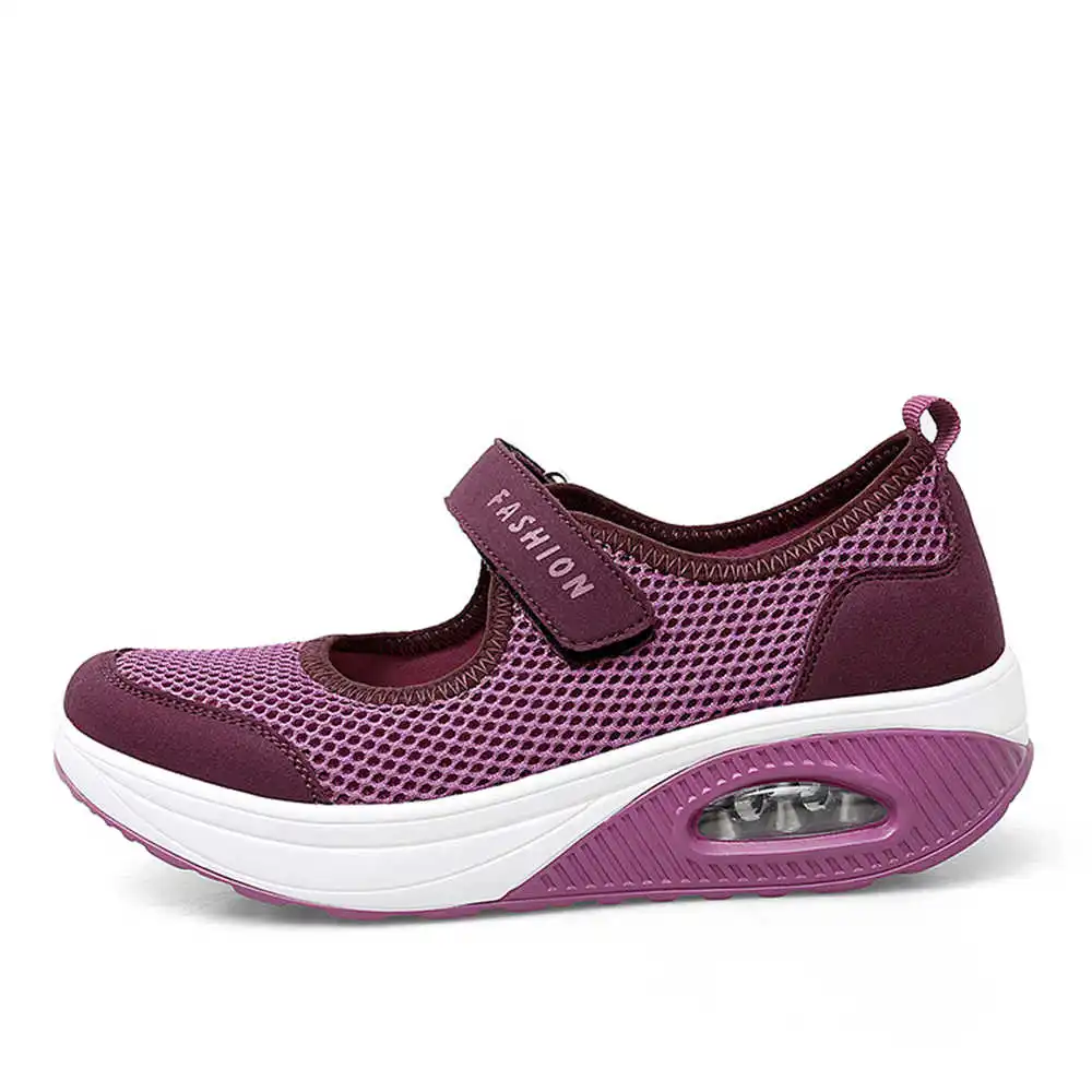 أحذية مائية بتصميم علم قطر للر - مراجعة Men Shoes Qatar وسعره